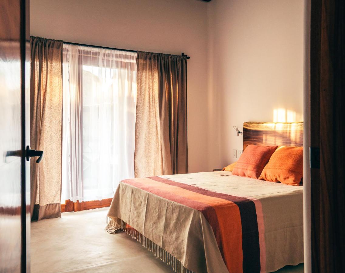 Hotel Casa Kuaa Brisas de Zicatela Esterno foto