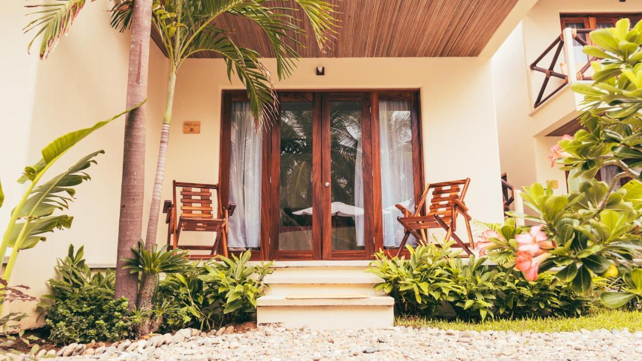 Hotel Casa Kuaa Brisas de Zicatela Esterno foto